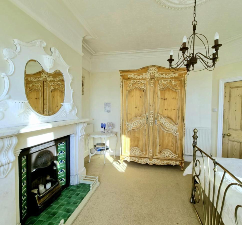West Hill Retreat Edwardian Balcony Ensuite With Room Served Breakfast & Free Parking Hastings Dış mekan fotoğraf